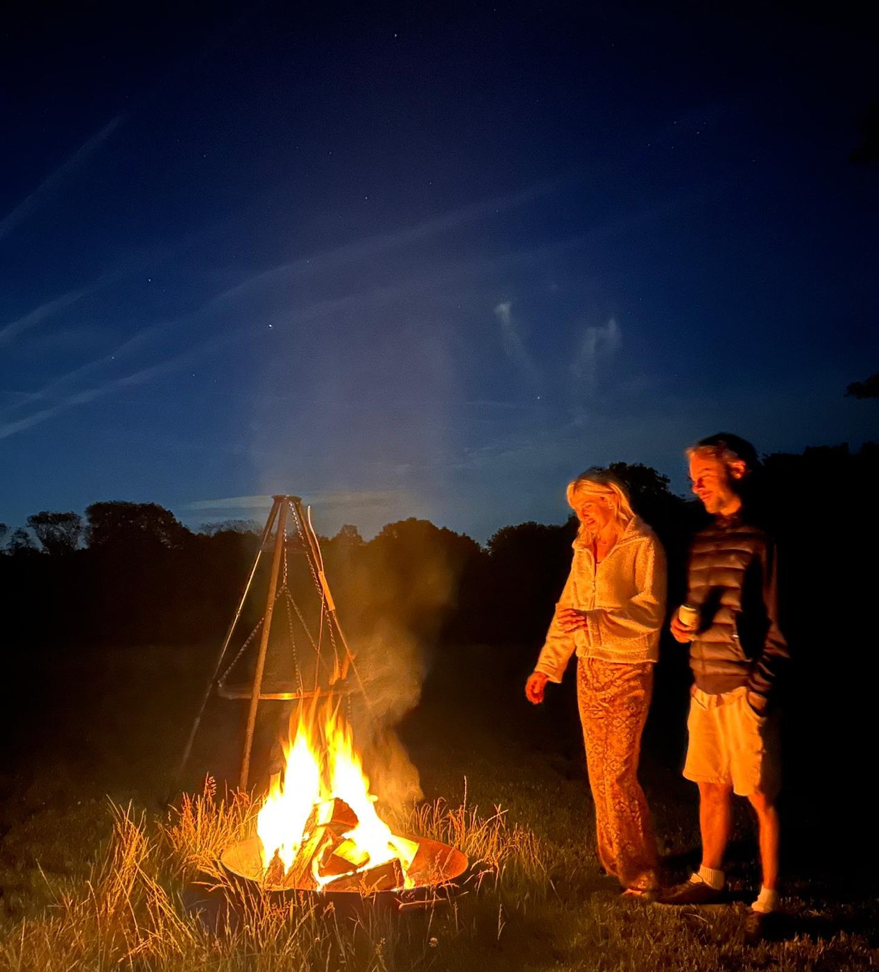 An evening around the fire pit at Draysey Woods